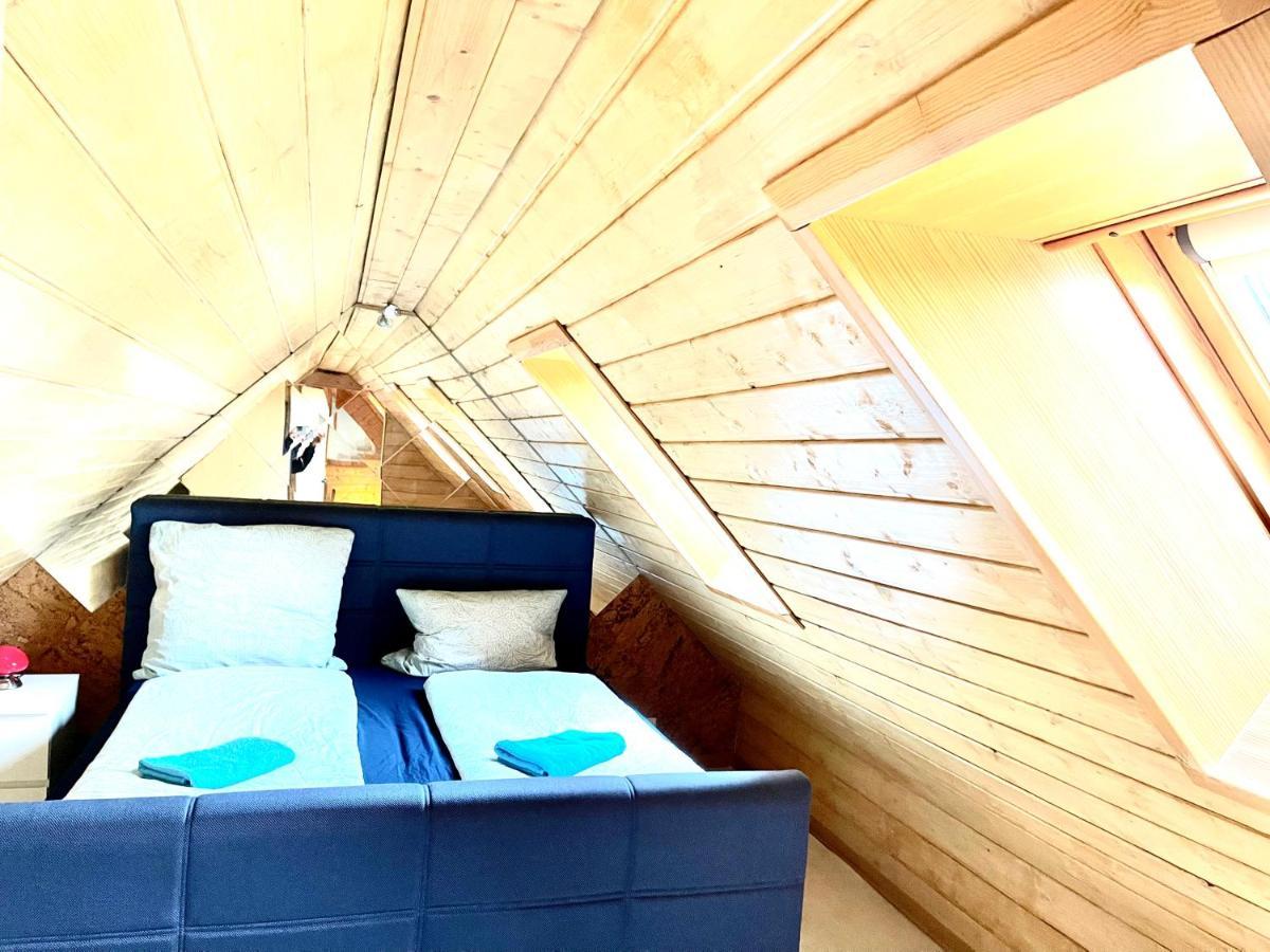 #World Ferienwohnung Schkeuditz Bagian luar foto